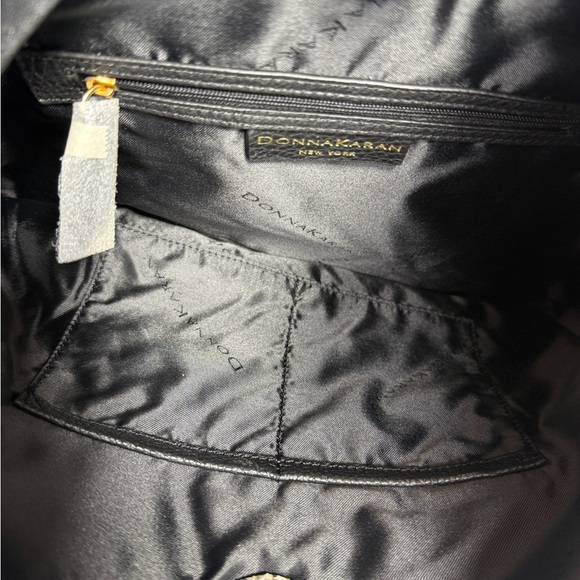 Donna Karan Black and Cream Hobo Bag - Picture 3 of 16